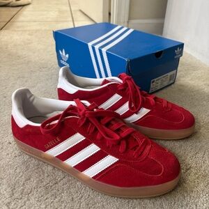 Red Adidas Indoor Gazelle sneakers- size 8 men’s